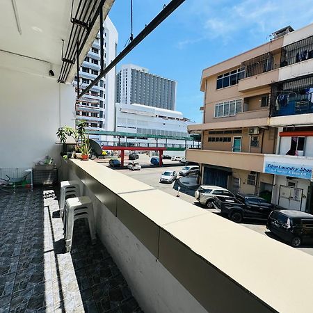 H2 Segama Backpacker Hostel Kota Kinabalu Exterior photo